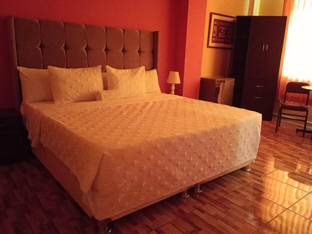 Madison Suite Tacna Luaran gambar