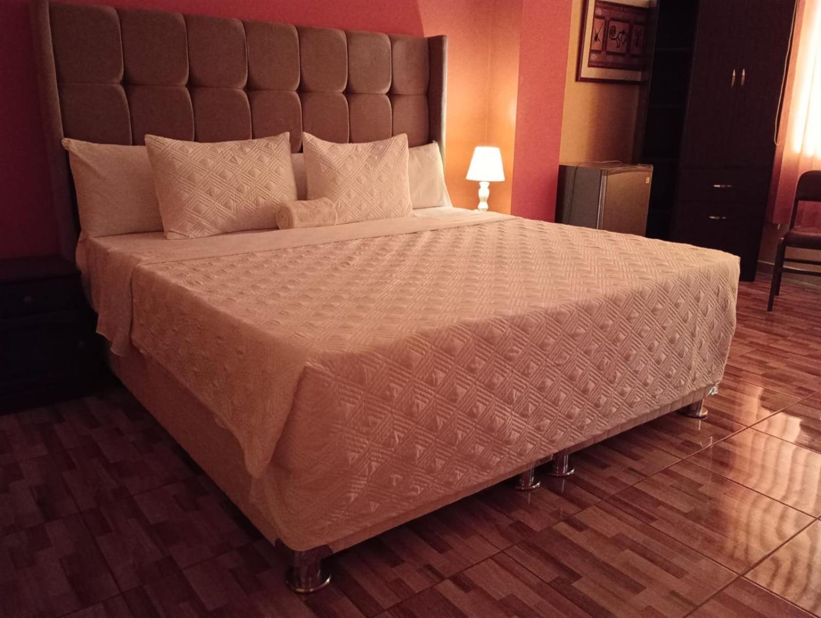 Madison Suite Tacna Luaran gambar